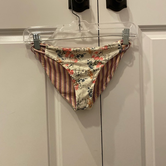 Reversible o’neill bikini - Picture 10 of 11